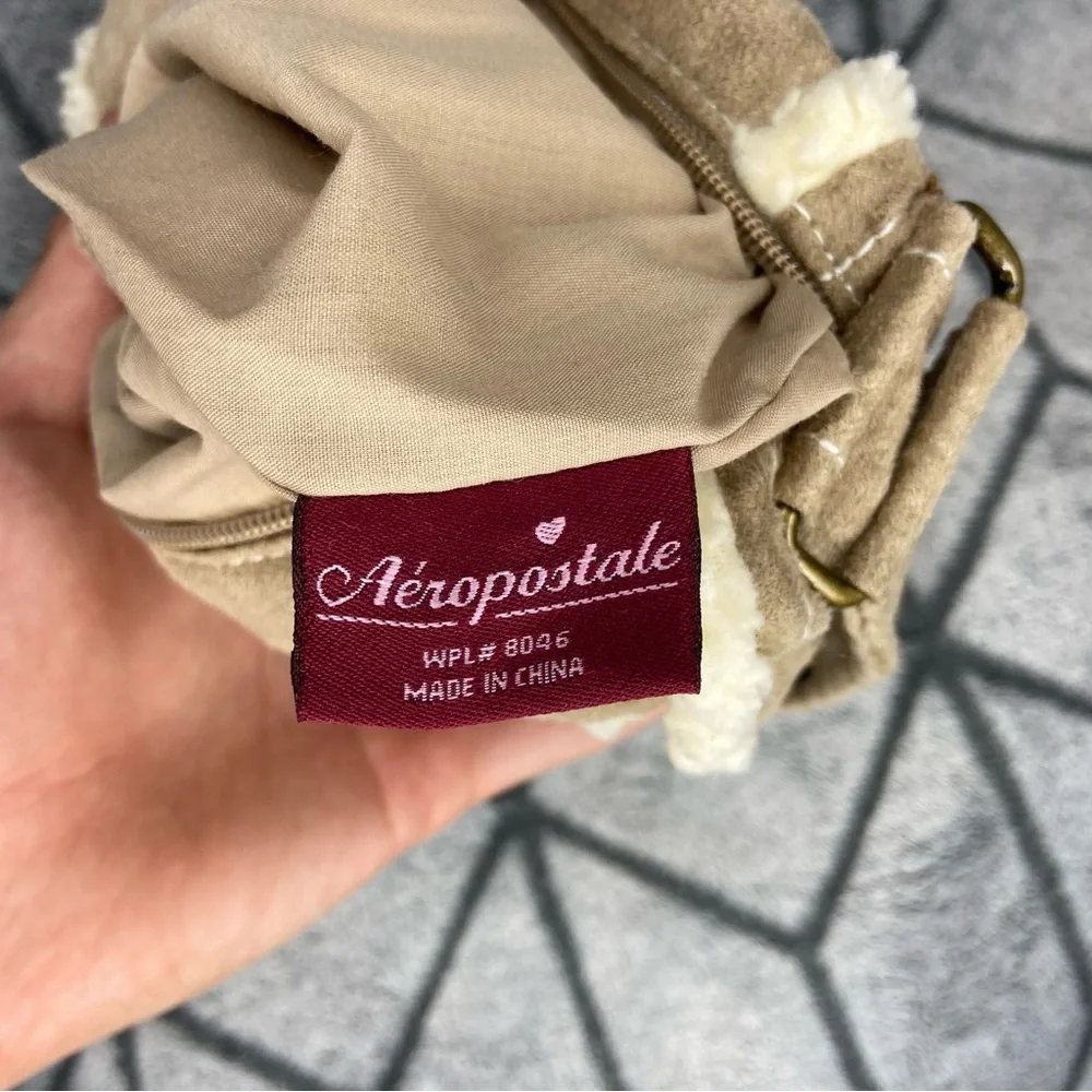 Aeropostale Y2K Beige Sherpa Trim Toggle Mini Purse Hand Bag NWT J